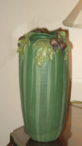 ephraimfaiencepotterypiecethatlauraboughtatartsandcraftsconference2010.jpg